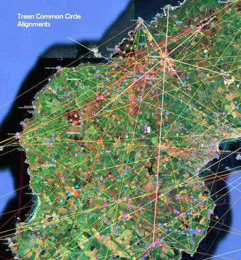 Alignments involving the mystifying Treen Common Circle